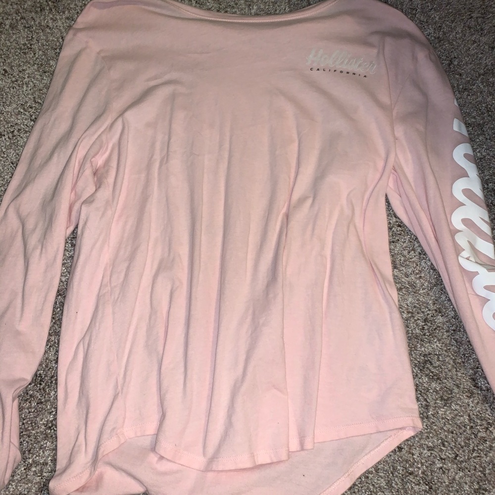 a pink hollister long sleeve, barely worn
